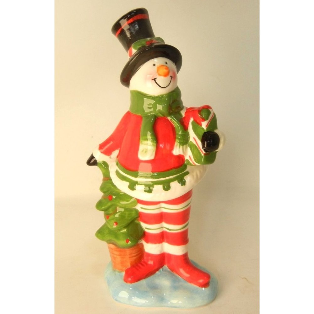 Snowman dandy, 9 in. standing ceramic hand painted snowman  with top hat